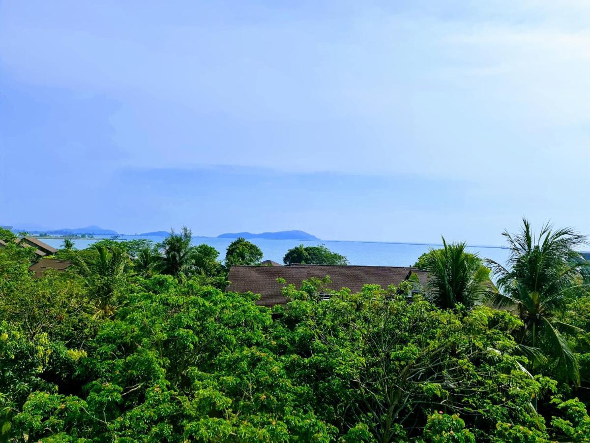 Perdana Serviced Apartment & Resorts Padang Mat Sirat Buitenkant foto