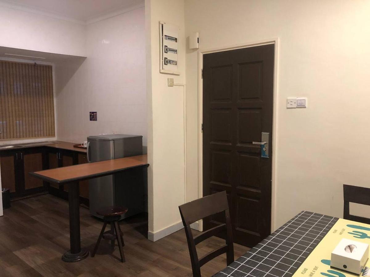 Perdana Serviced Apartment & Resorts Padang Mat Sirat Buitenkant foto