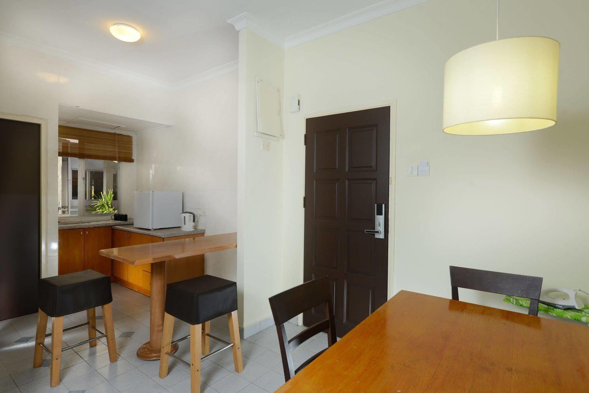 Perdana Serviced Apartment & Resorts Padang Mat Sirat Buitenkant foto
